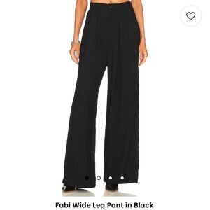 Fabi Wide Leg Pant in Black
NONchalant Label